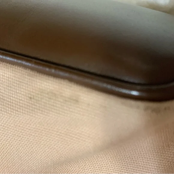 Gucci Canvas Shoulder Bag - Picture 7 of 12